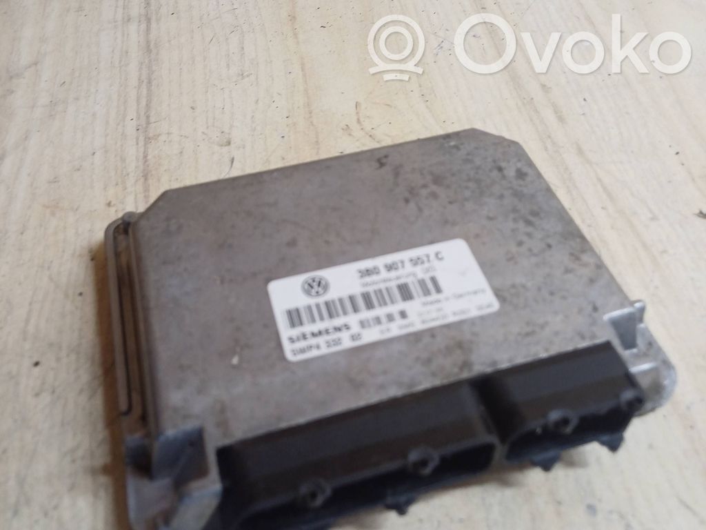 Engine control unit/module   3B0907557C,P433202