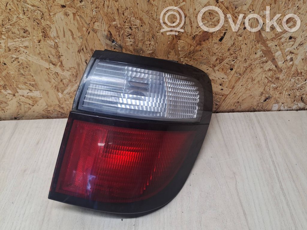 Rear/tail lights   R2265