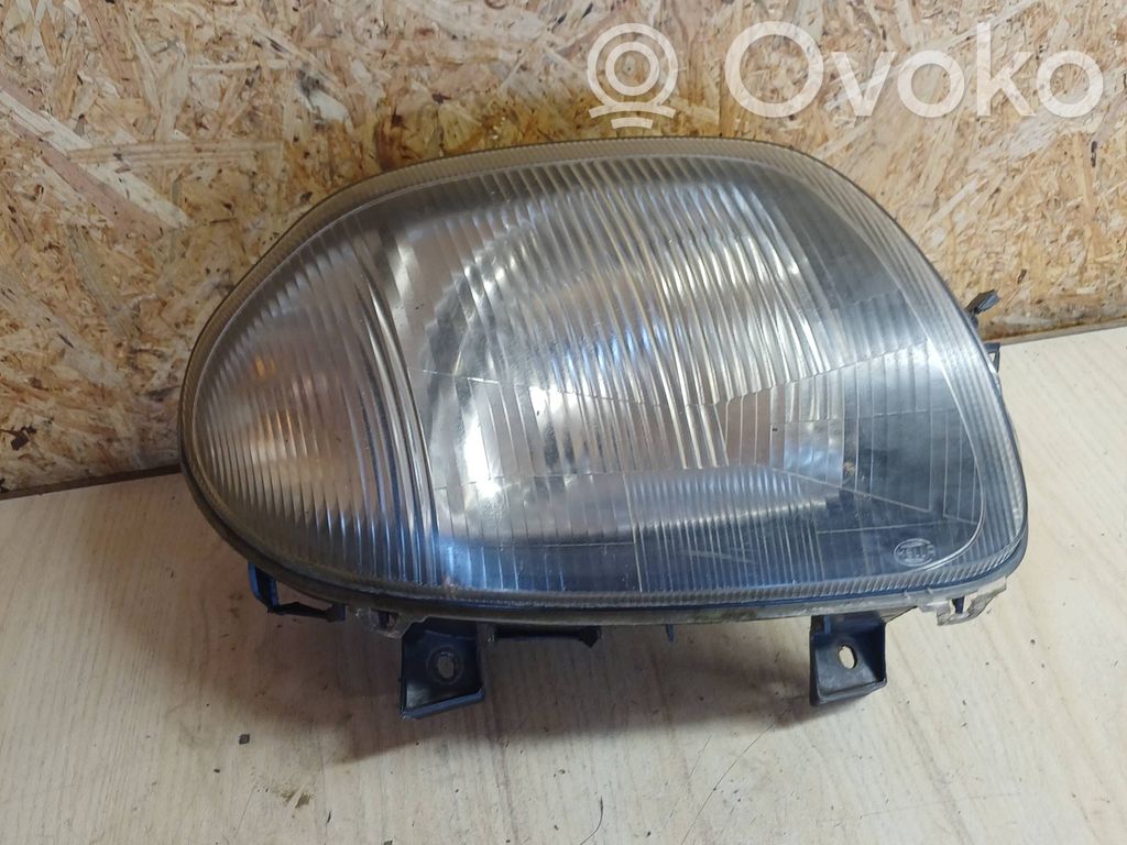 Renault Clio II Scheinwerfer 