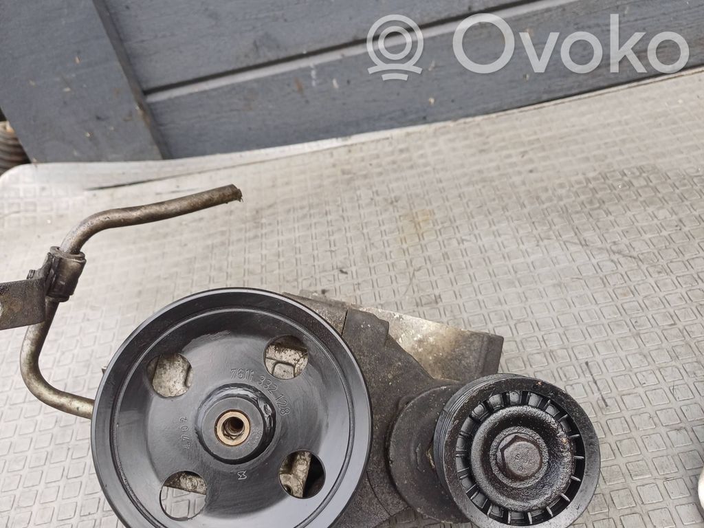 Ford Focus Power steering pump 