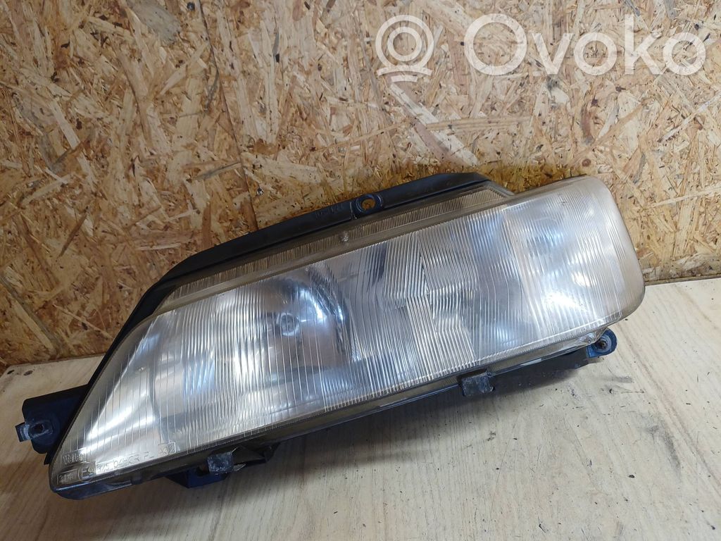 Peugeot 605 Faro/fanale 