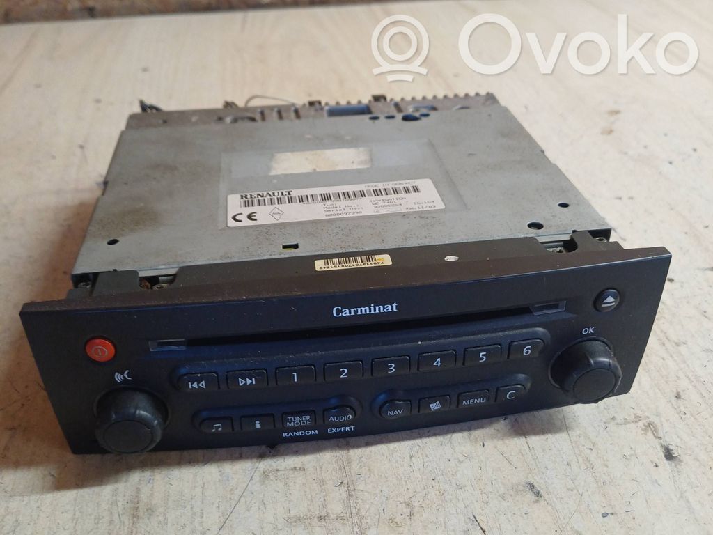 Panel / Radioodtwarzacz CD/DVD/GPS   8200097398