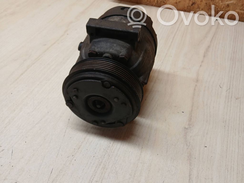 Renault Scenic I Air conditioning (A/C) compressor (pump) 