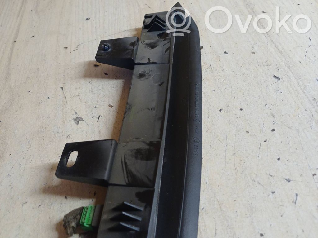 Volvo V50 Papildomas stop žibintas 