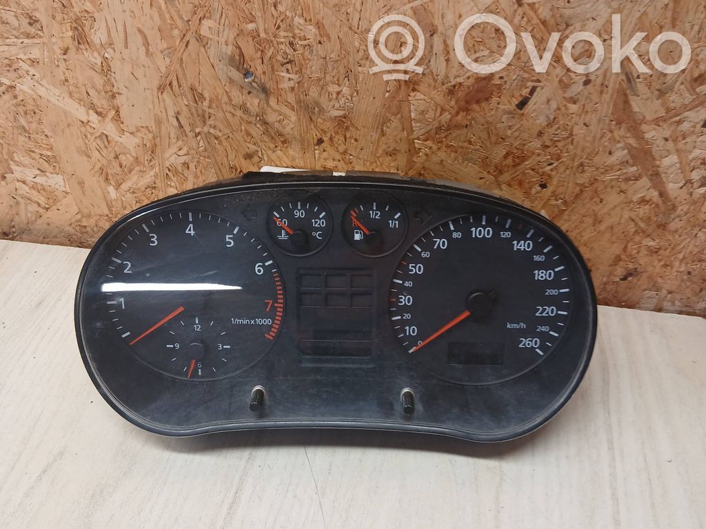 Audi A3 S3 8L Licznik / Prędkościomierz 
