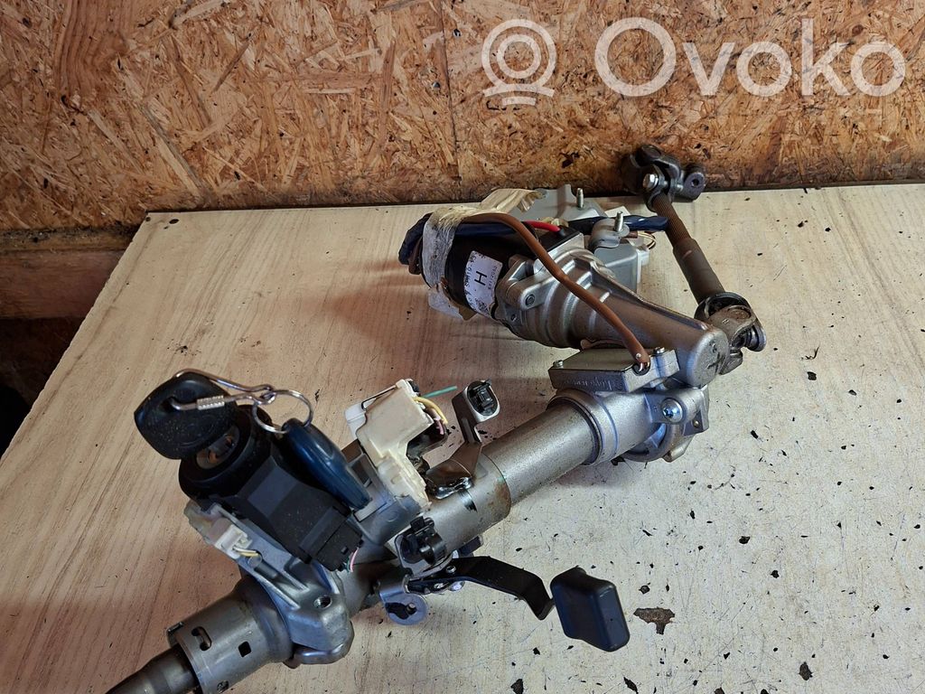 Toyota Yaris Electric power steering pump 