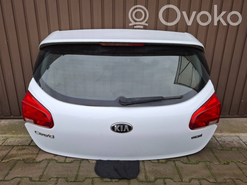KIA Ceed Puerta del maletero/compartimento de carga 