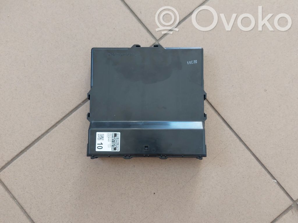 Engine control unit/module   8998102100