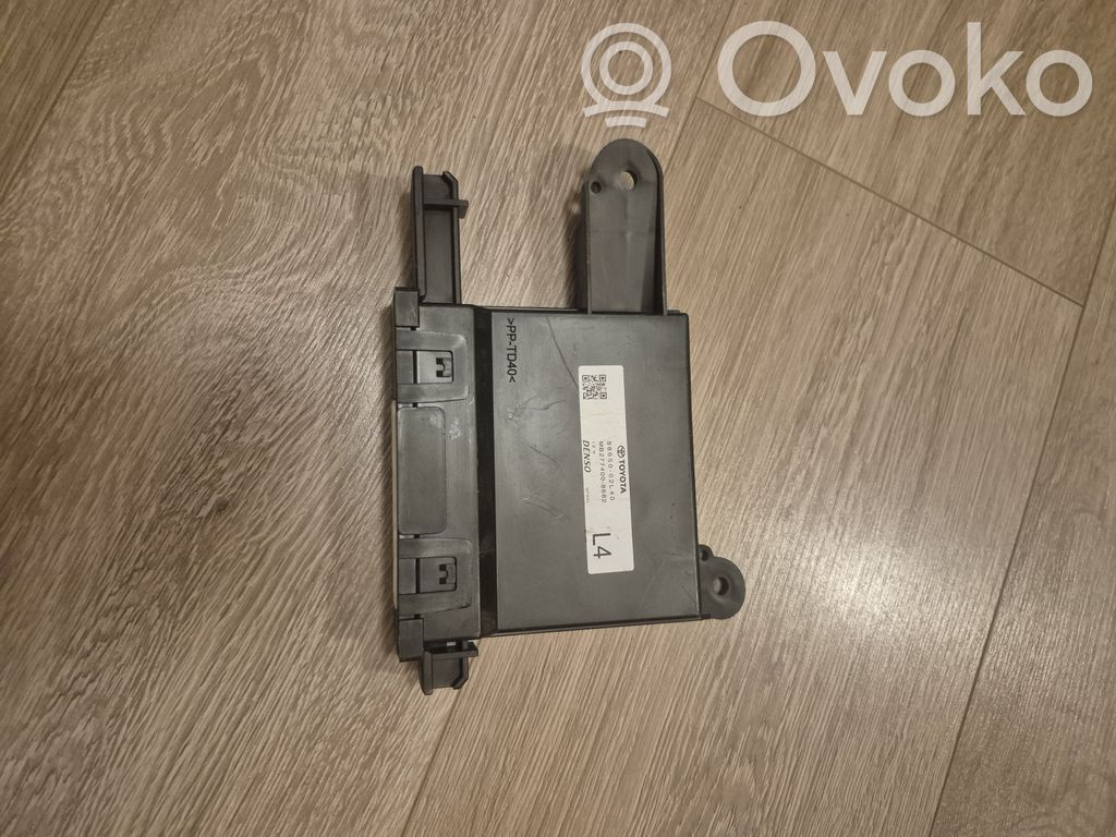 Toyota Corolla E210 E21 Climate control unit 