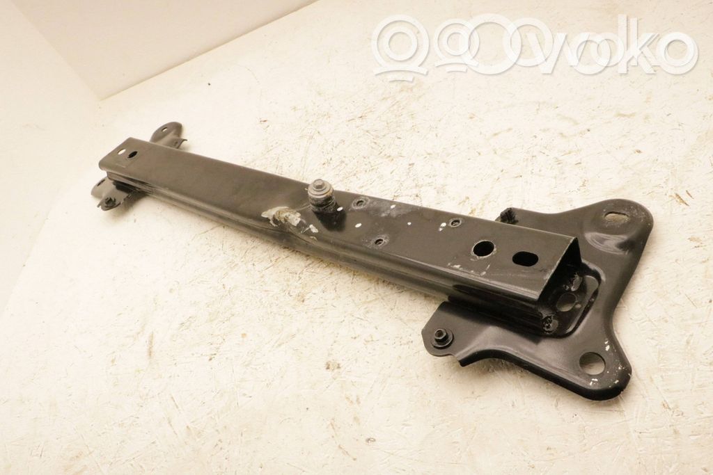 A/C compressor mount bracket   1075042,07119