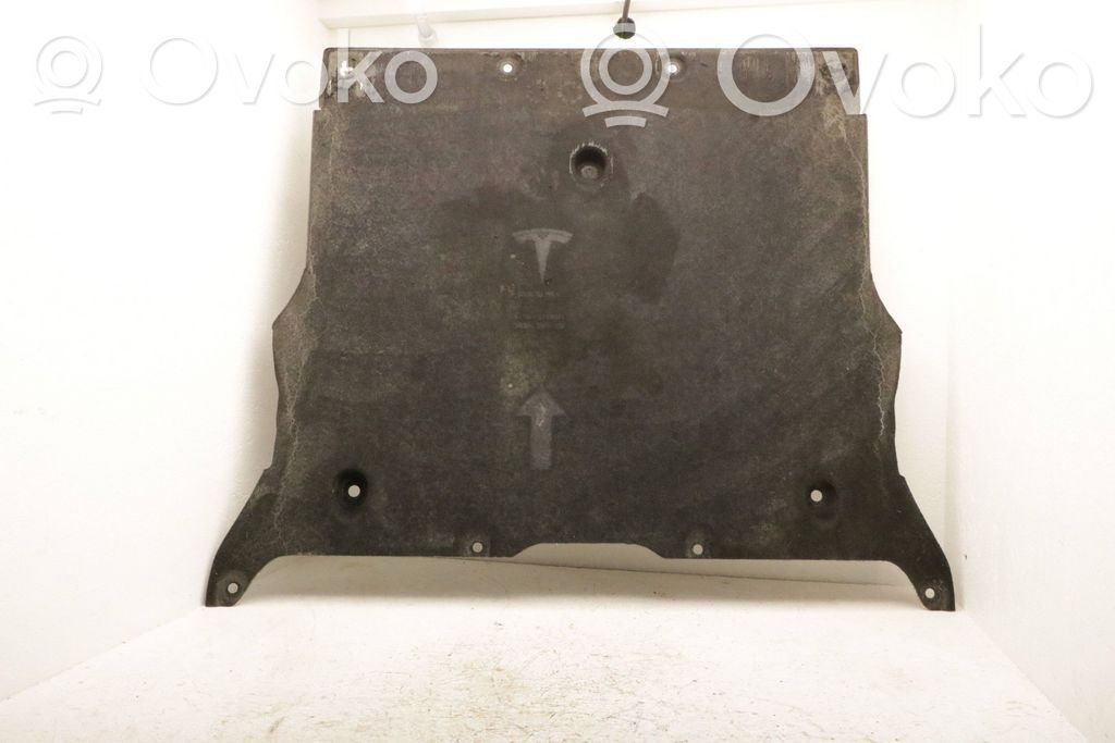 Tesla Model 3 Engine splash shield/under tray 