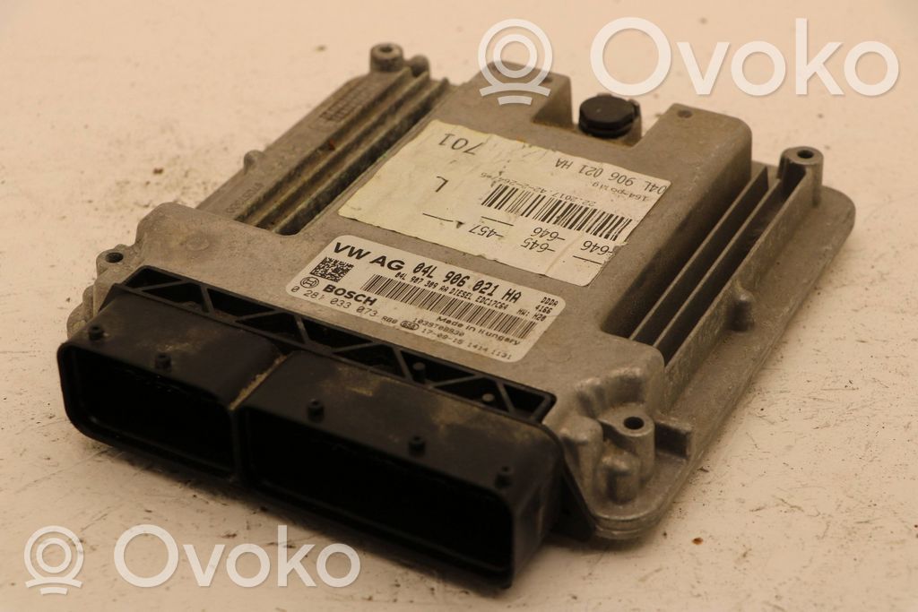 Audi A6 C7 Engine control unit/module 