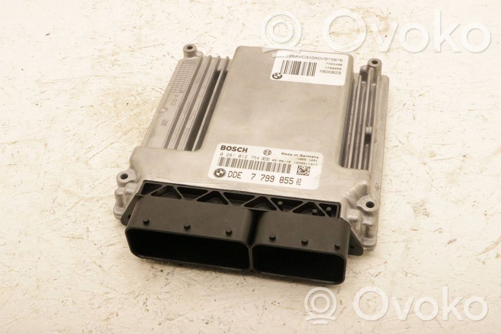 BMW 5 E60 E61 Engine control unit/module 