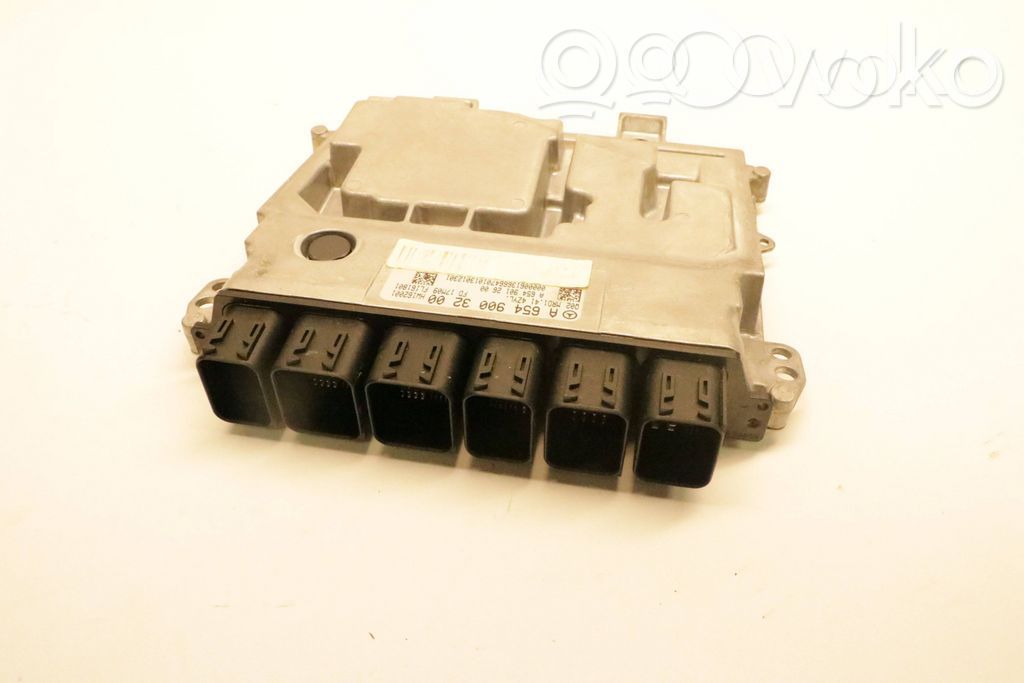 Mercedes-Benz E W213 Engine control unit/module 