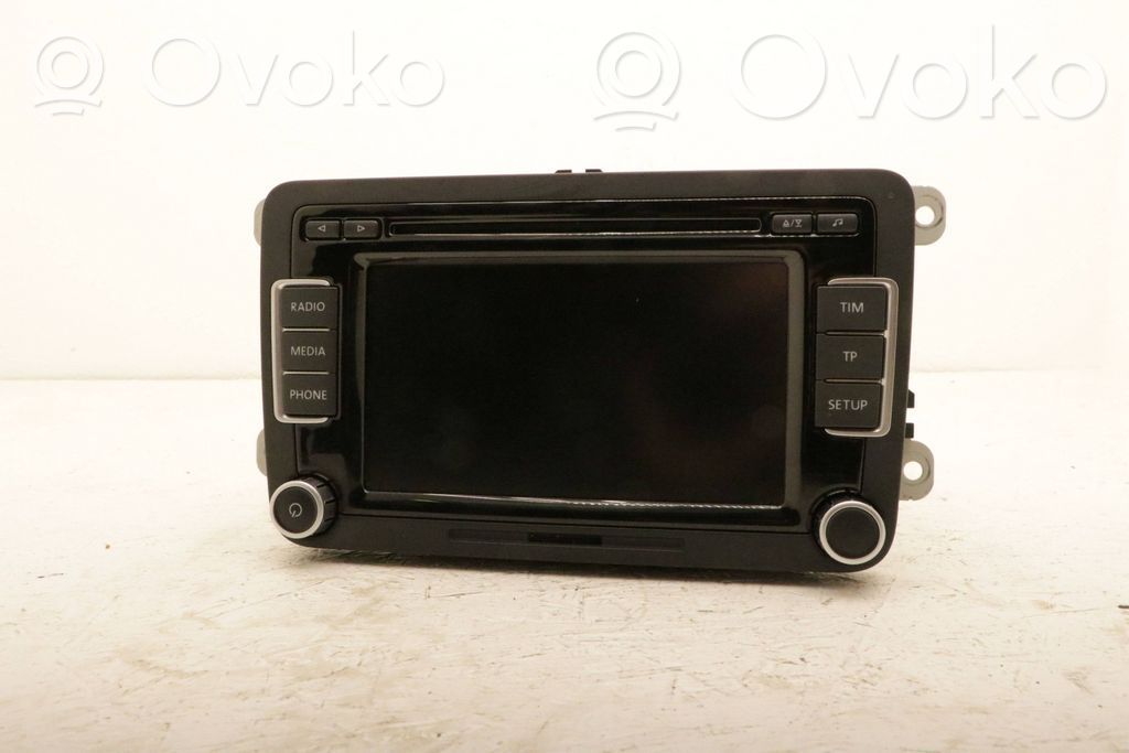 Volkswagen PASSAT B7 Panel / Radioodtwarzacz CD/DVD/GPS 