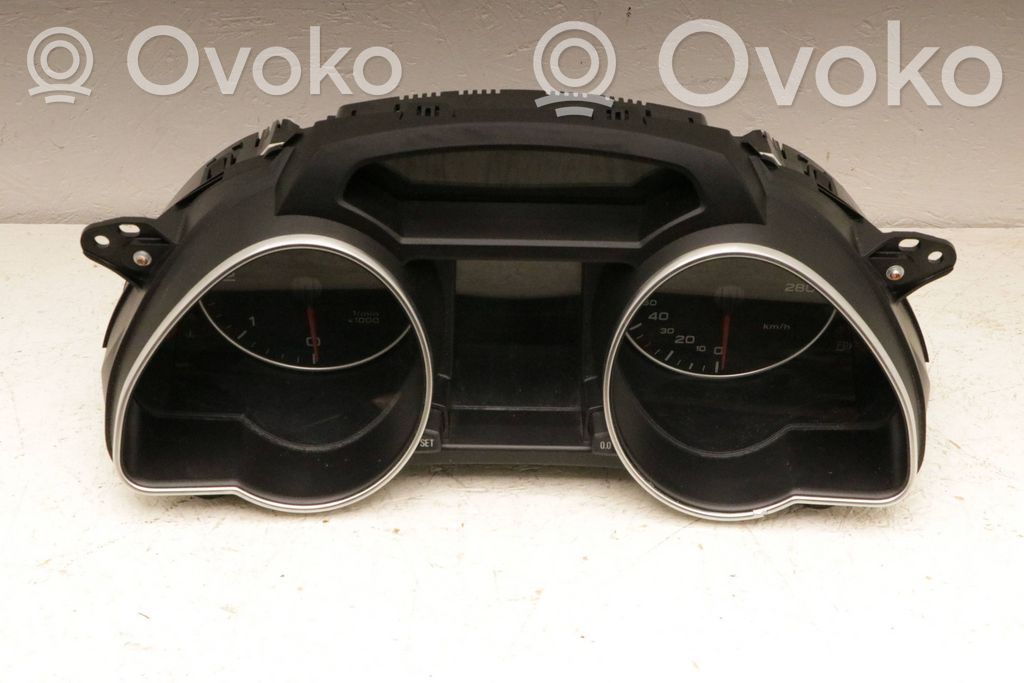 Audi A5 8T 8F Spidometras (prietaisų skydelis) 