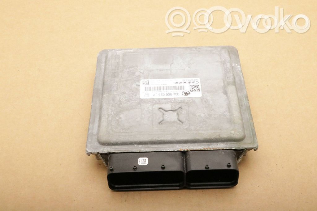 Skoda Octavia Mk2 (1Z) Engine control unit/module 