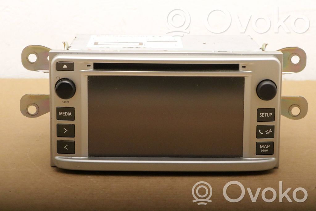 Toyota Verso Panel / Radioodtwarzacz CD/DVD/GPS 