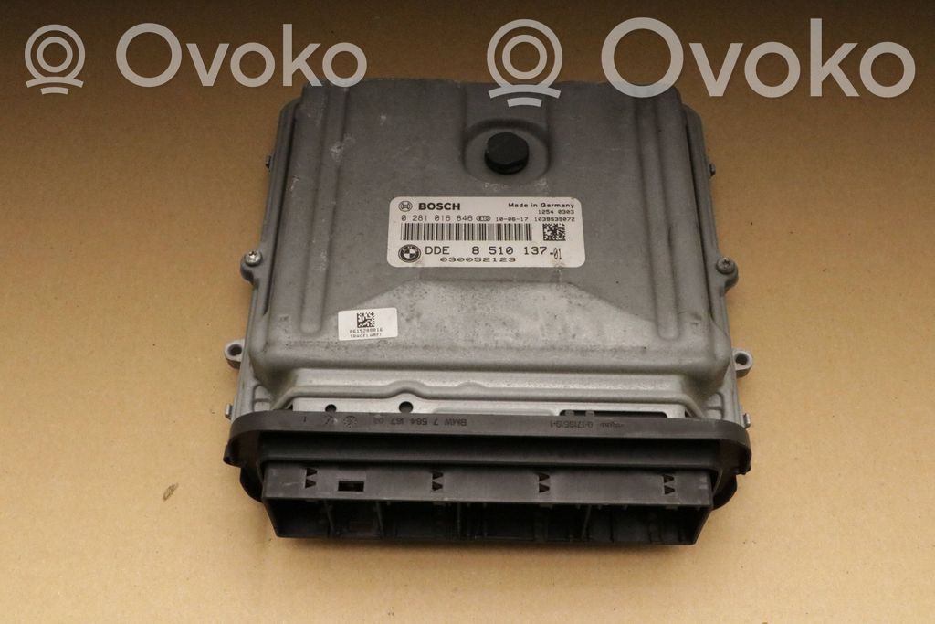 BMW 5 F10 F11 Engine control unit/module 