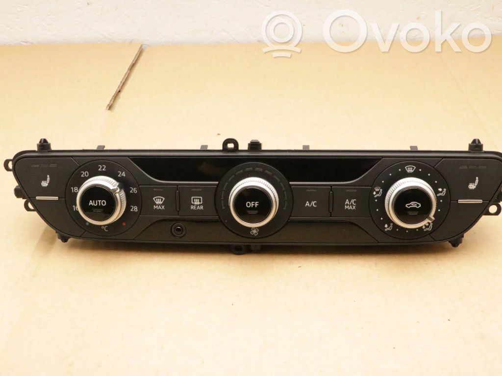 Audi A5 Climate control unit 