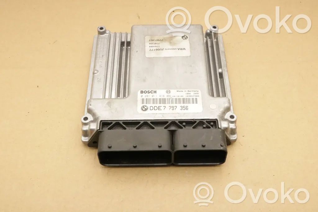 BMW 1 E81 E87 Engine control unit/module 