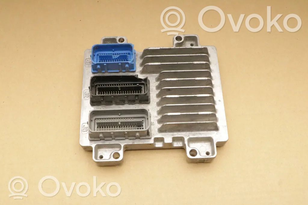 Opel Astra J Engine control unit/module 