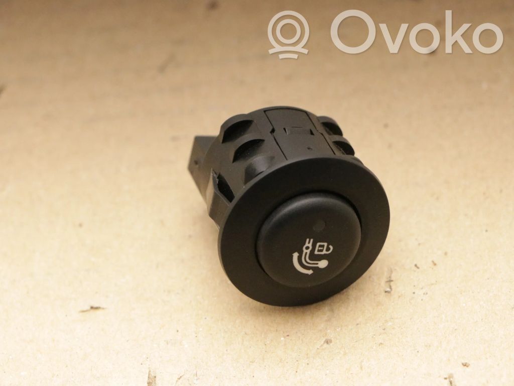 BMW 5 F10 F11 Interruptor para la barra de remolque retráctil 