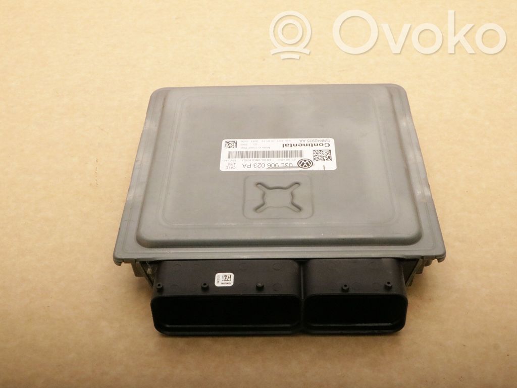 Volkswagen Caddy Engine control unit/module 
