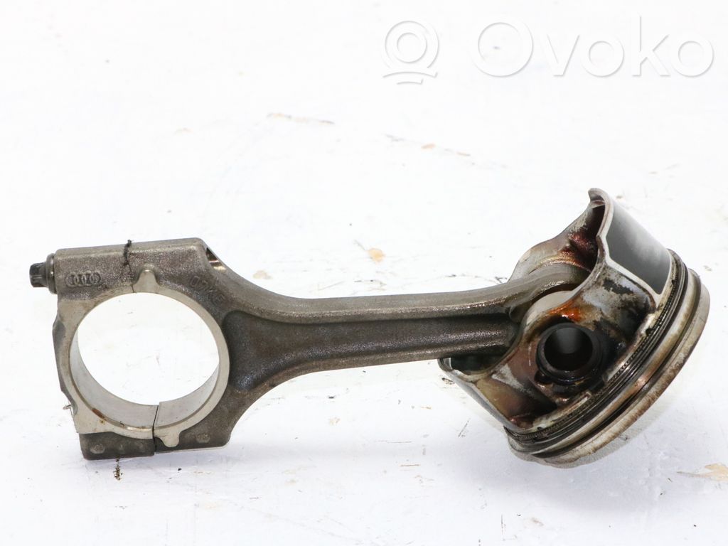 Audi A4 S4 B8 8K Pistón con biela 