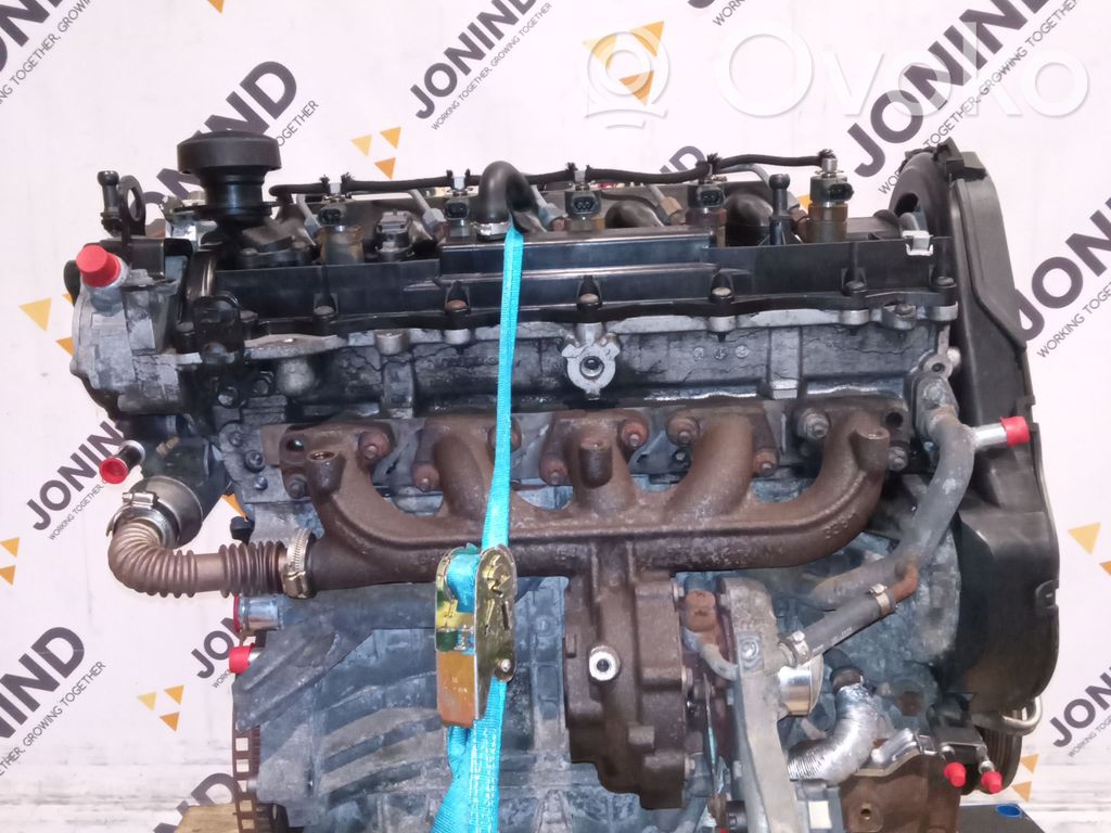 Moottori   D5244T4