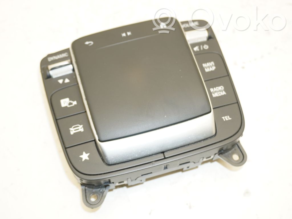 Mercedes-Benz CLA C118 X118 Head unit multimedia control 