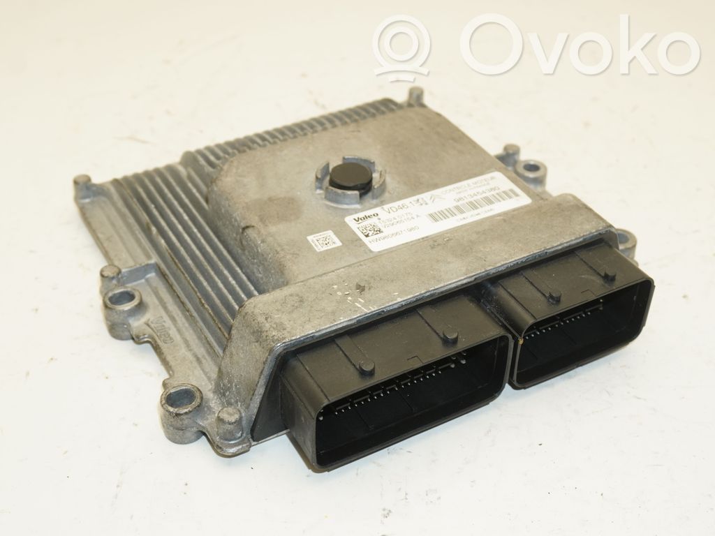 Peugeot 3008 II Engine control unit/module 