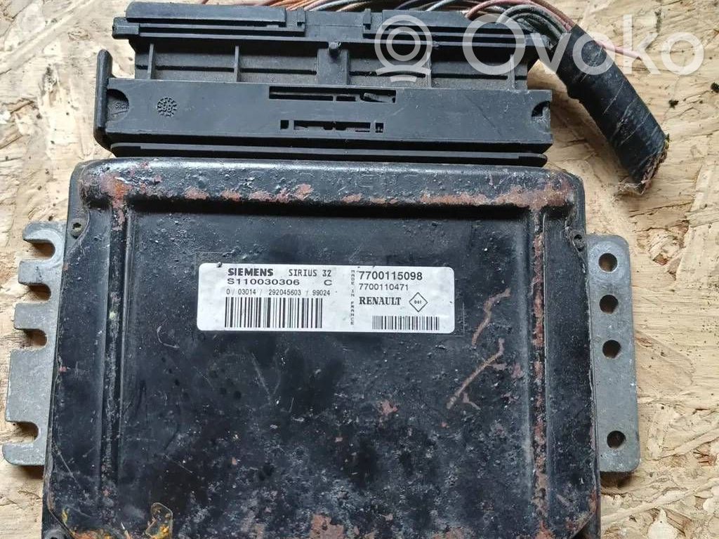 Renault Kangoo I Engine control unit/module 
