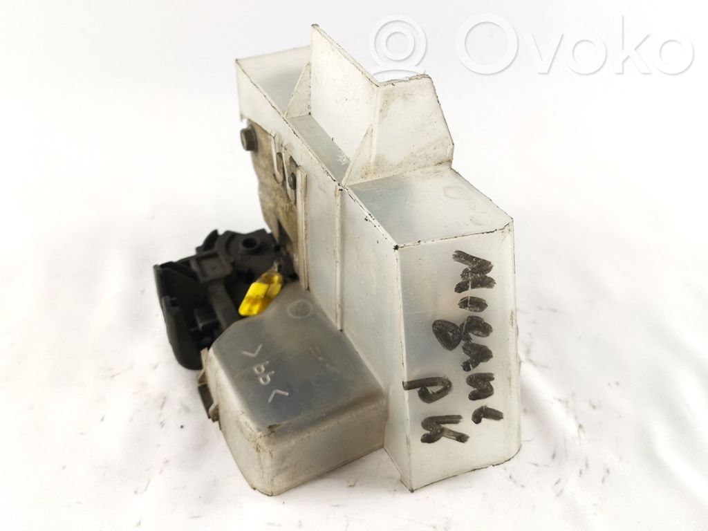 Etuoven lukko
