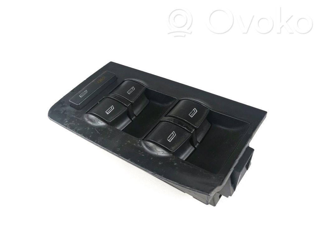 Audi A6 S6 C5 4B Electric window control switch 