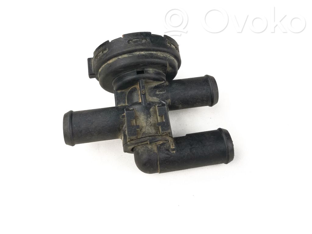Opel Vectra B Coolant heater control valve 