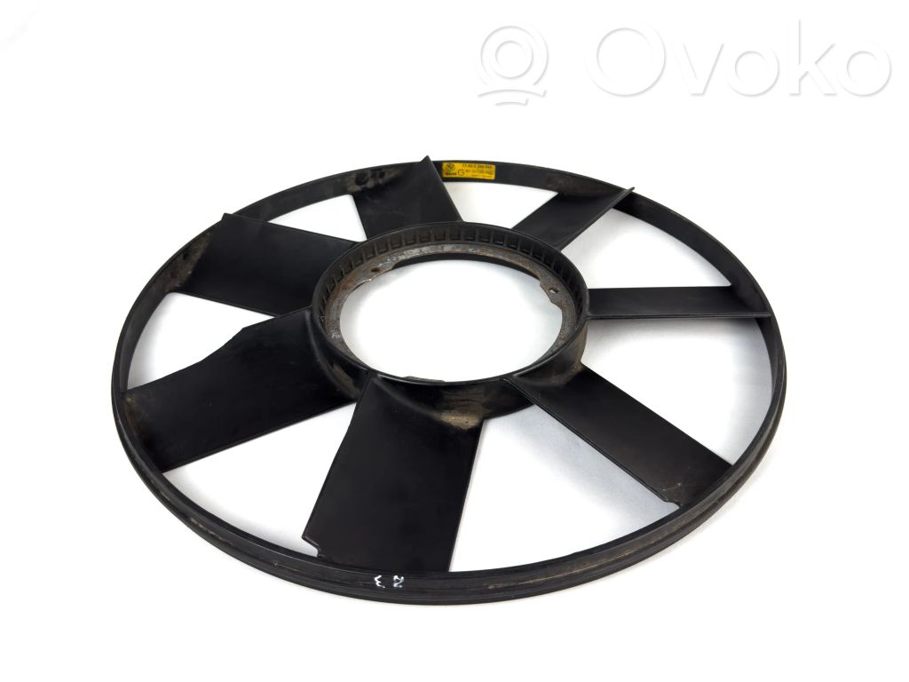 BMW 5 E39 Ventiliatora propellers 