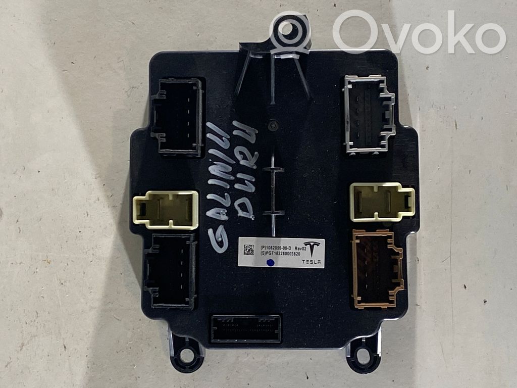 Door control unit/module   106205600D