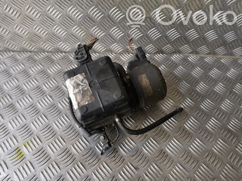 Citroen C5 Air suspension compressor 