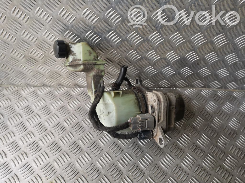 Ford Fiesta Ohjaustehostimen pumppu 