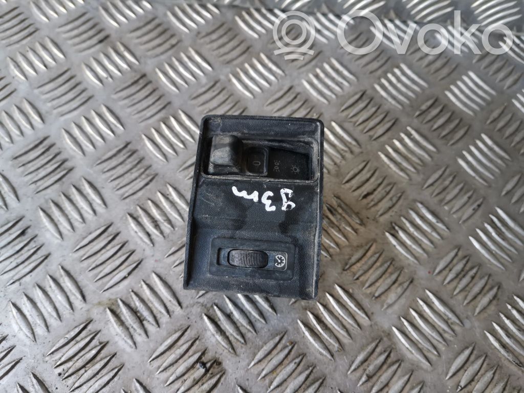 BMW 5 E34 Light switch 