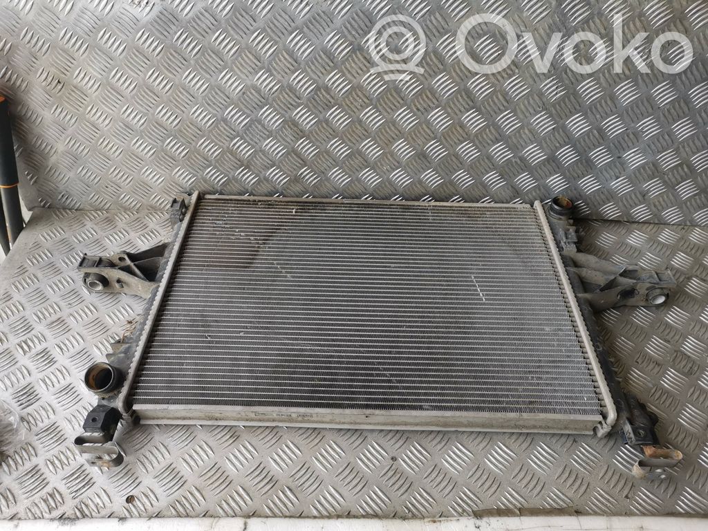Volvo XC70 Coolant radiator 