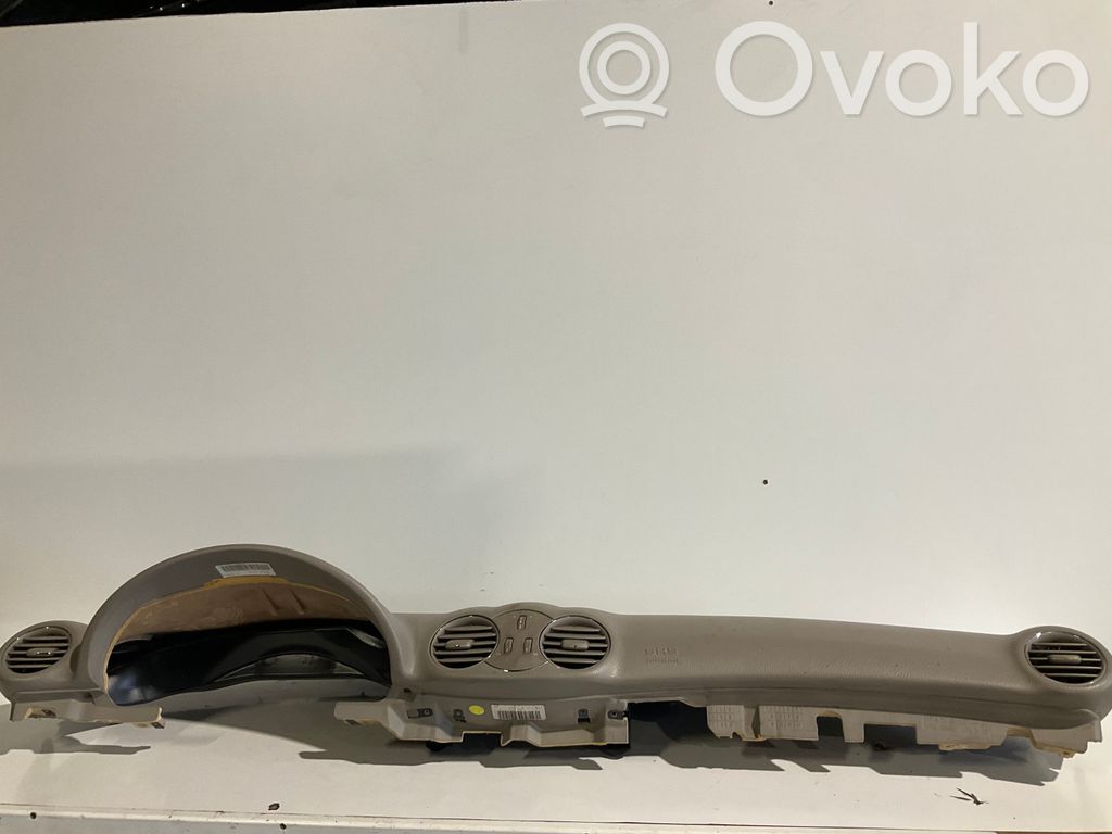 Mercedes-Benz CLK A209 C209 Panel de instrumentos 