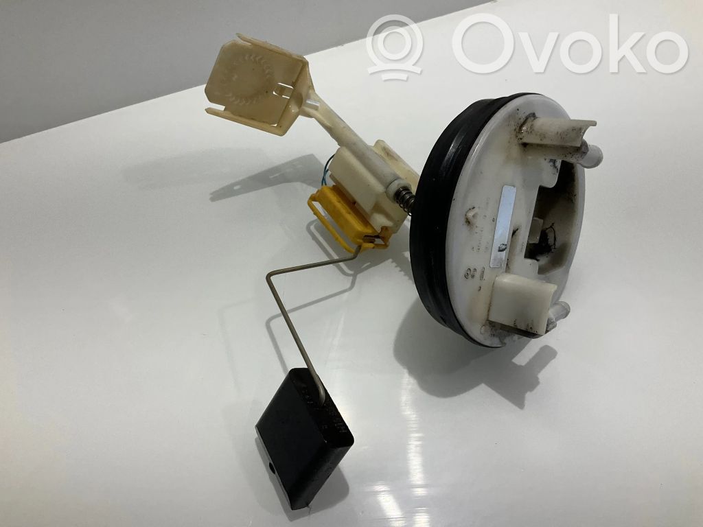 Mercedes-Benz E W211 Fuel level sensor 