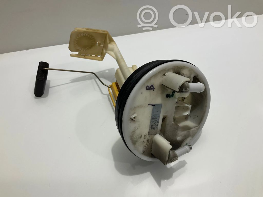 Mercedes-Benz E W211 Fuel level sensor 