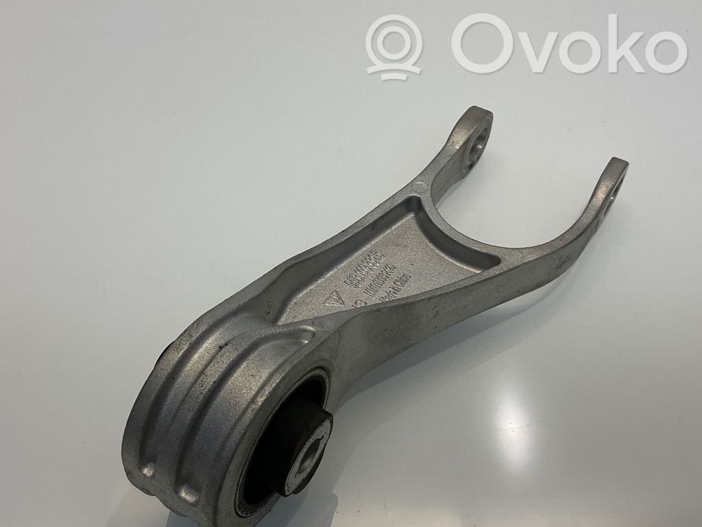 Porsche Macan (95B) Engine mounting bracket 
