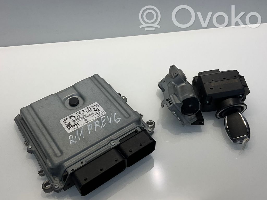 Mercedes-Benz E W211 Engine ECU kit and lock set 