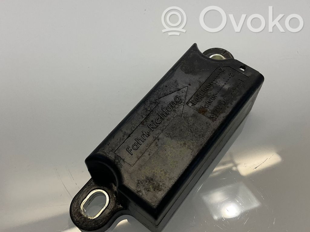 Mercedes-Benz E W211 Airbag deployment crash/impact sensor 