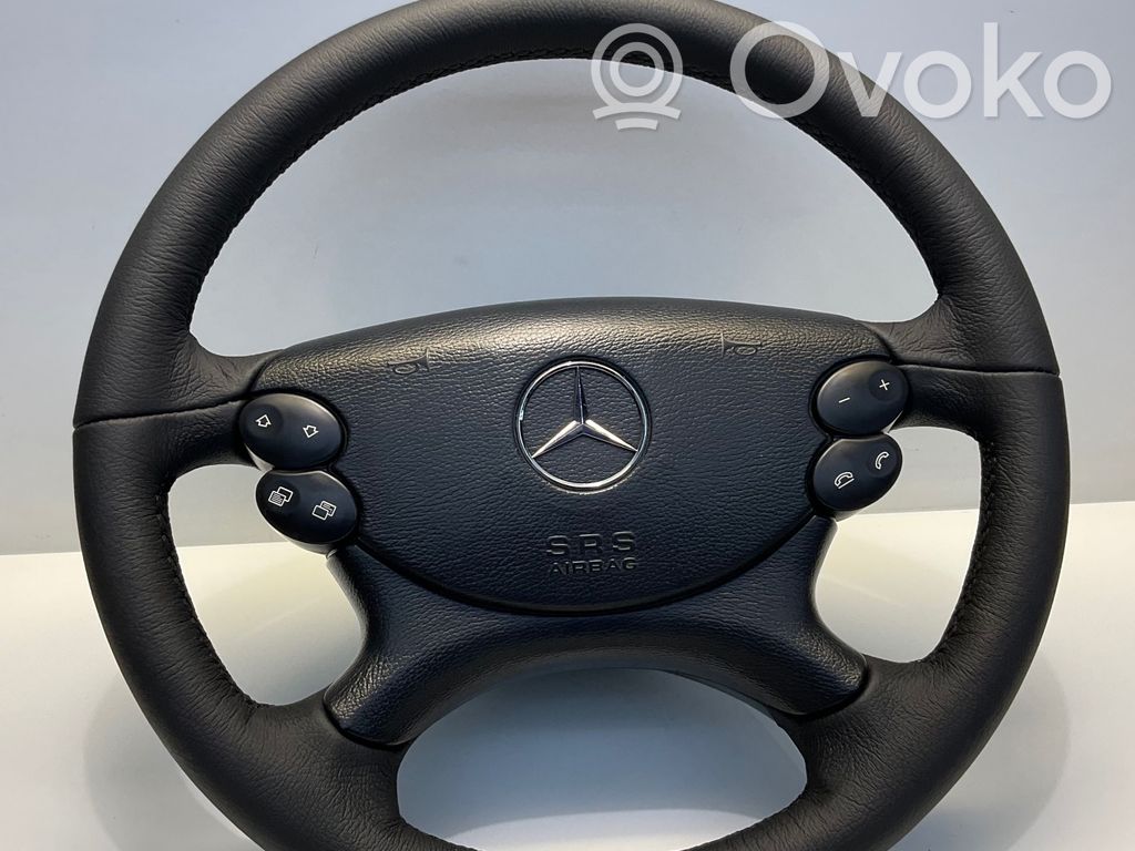 Mercedes-Benz CLK A209 C209 Ohjauspyörä 