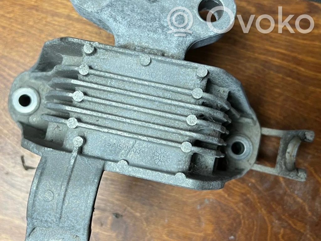 Opel Astra J Engine mount bracket 